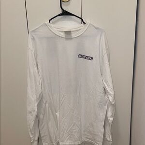 Nature Backs Classic White Tee